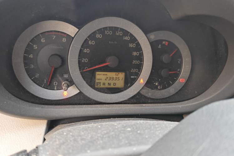 Used Toyota RAV4 2009 2.4L Automatic Luxury Navigation Edition
