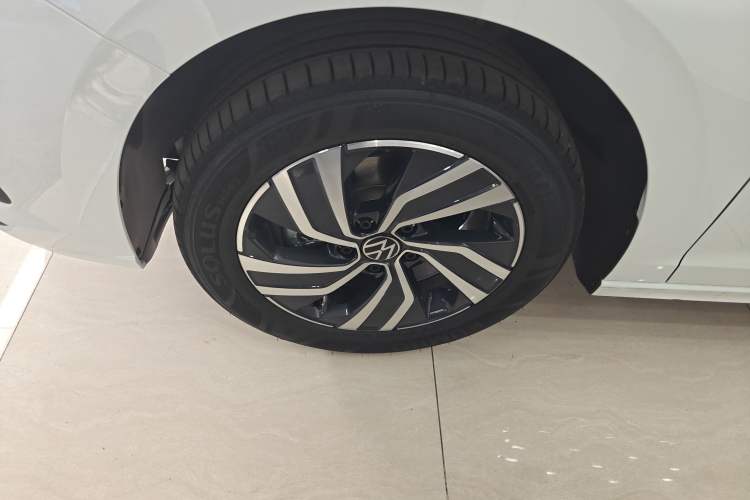 Used Volkswagen Bora 2025 Facelifted 200TSI DSG Yuexing Navigation Edition
