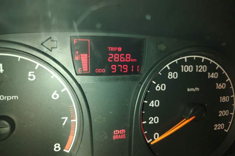 Used Hyundai Verna (older generation) 2014 1.4L Manual Smart GLS Trim
