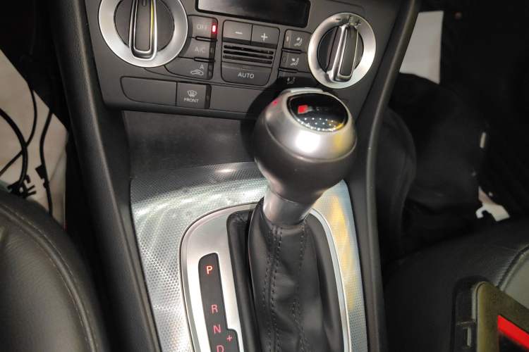 Used Audi Q3 2015 30 TFSI Comfort Model