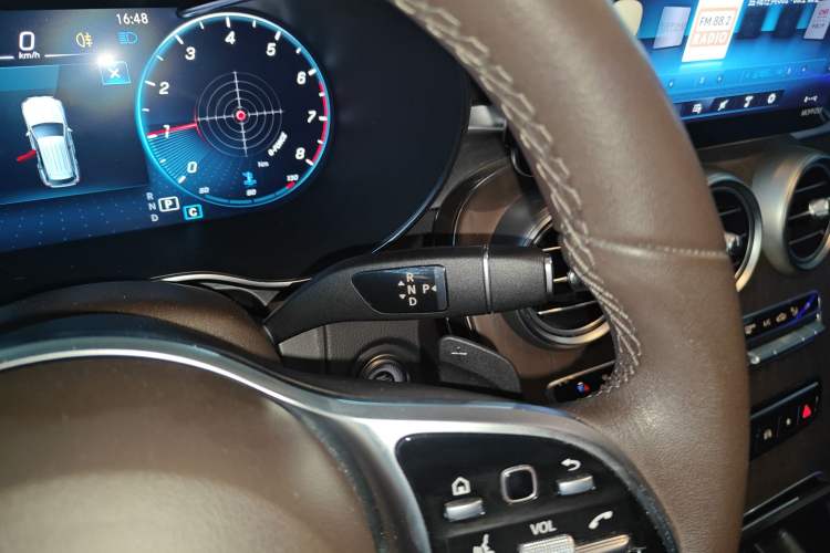 Used Mercedes-Benz GLC 2021 GLC 260 L 4MATIC Luxury Model Gear Lever