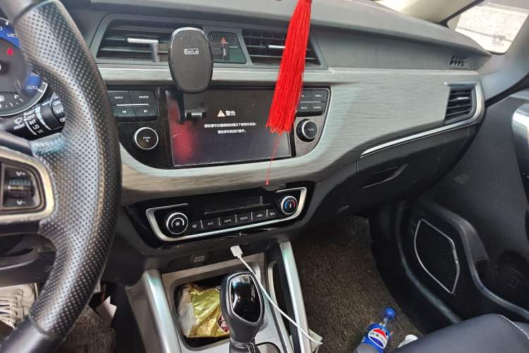 Used Geely Auto Vision X3 2017 1.5L Automatic Luxury Model
