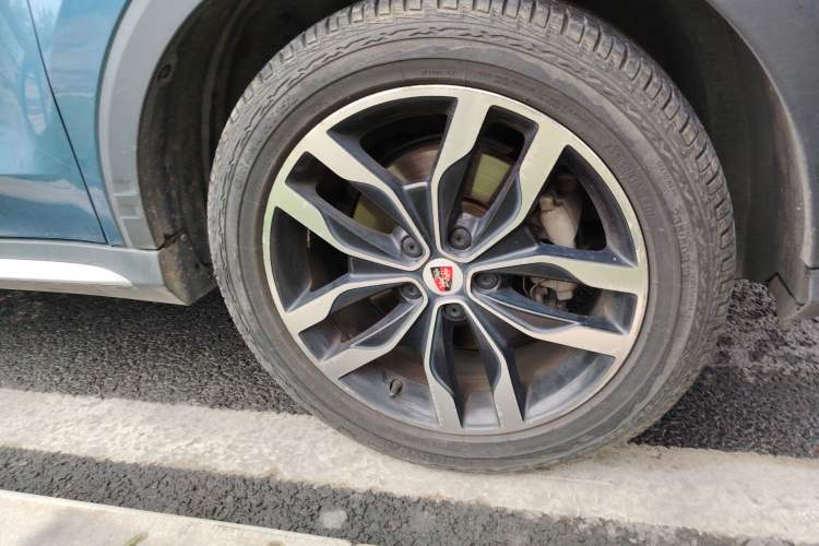 Used Roewe RX5 2018 20T Two-Wheel Drive Manual Internet Elite Edition