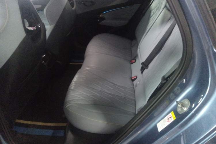 Used BYD Seal 2022 550 km Standard Range Rear-Wheel Drive Prestige Version
