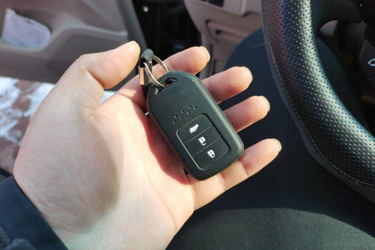 Used Honda Crider 2015 1.8L automatic luxury edition