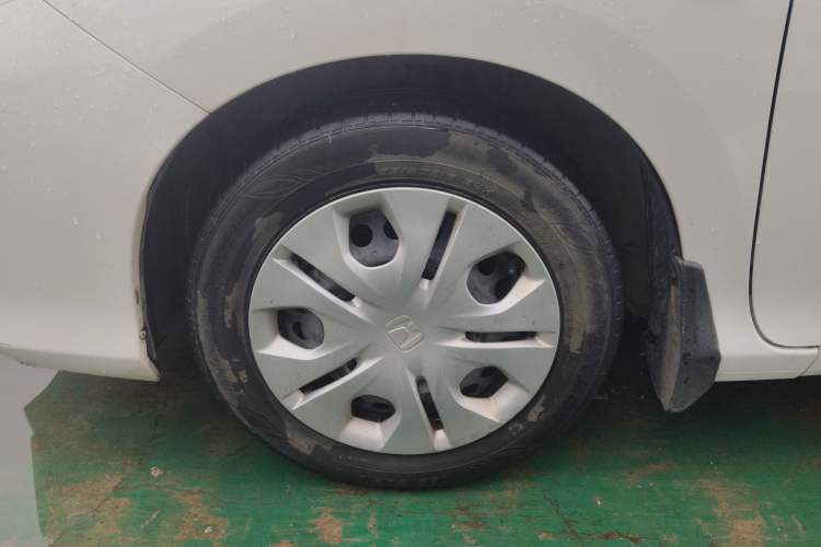 Used Honda Greiz 2016 1.5L CVT Classic Edition
