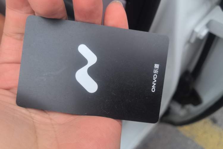 Used ONVO L60 2024 60 kWh All-Wheel Drive