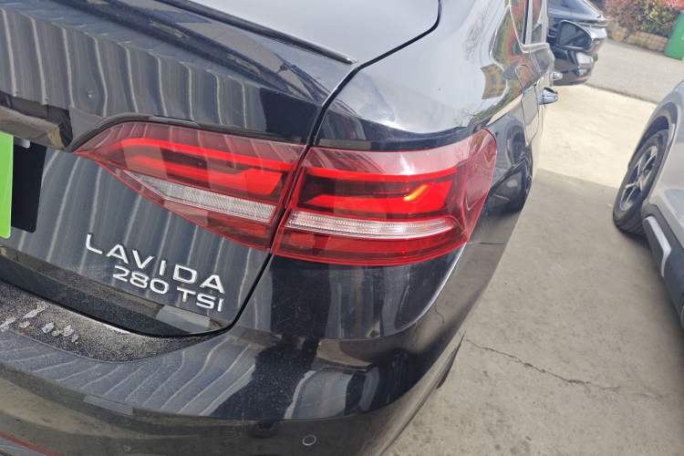 Used Volkswagen Lavida 2023 280TSI DSG Starry Sky Deluxe Edition Exterior 3