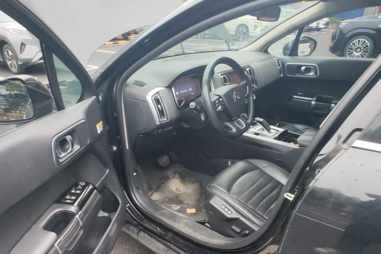 Used Citroen C6 2020 400THP Luxury Version Driver Seat