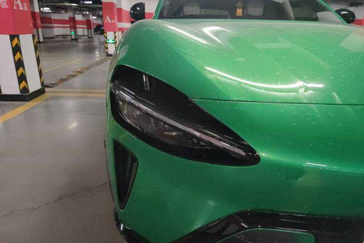 Used Xiaomi Auto YU7 2025 Ultra-Long Range All-Wheel Drive Pro Version
