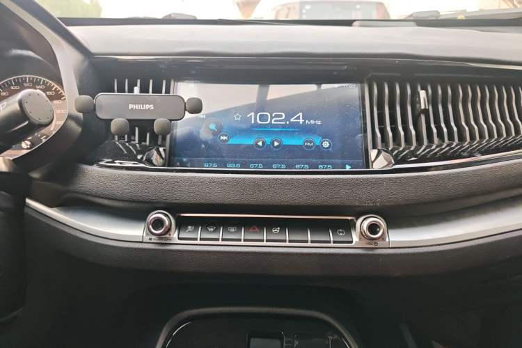 Used Haval H2s 2018 Blue Label 1.5T Dual-Clutch Comfort Model Audio And AC Panel