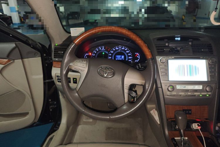 Used Toyota Camry 2010 240G Classic Edition
