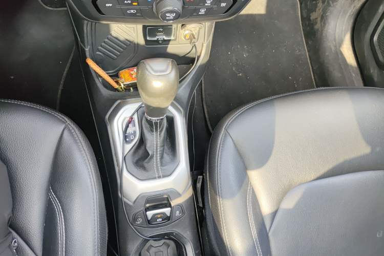 Used Jeep Renegade 2021 220T Automatic 80th Anniversary Edition
