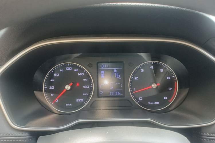 Used Roewe RX3 2020 1.6L CVT 4G Connected Ultra-Cool Flagship Edition
