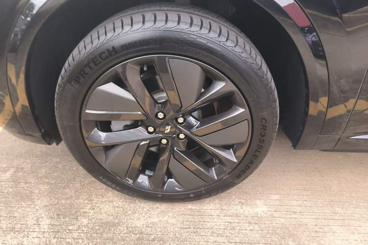 Used Li Auto L9 2022 Max model
