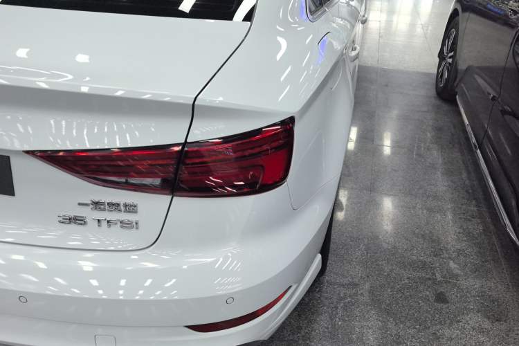 Used Audi A3 2020 Limousine 35 TFSI Fashion Edition China VI Emission Standard
