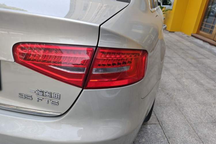 Used Audi A4L 2015 35 TFSI Automatic Comfort Model
