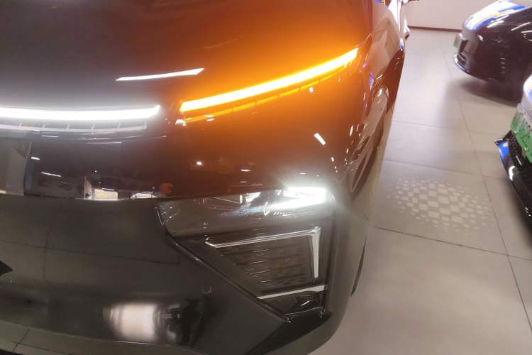 Used EXEED Star Era ET 2025 Extended-Range 240 Max All-Wheel Drive Urban Advanced Driver Assistance
