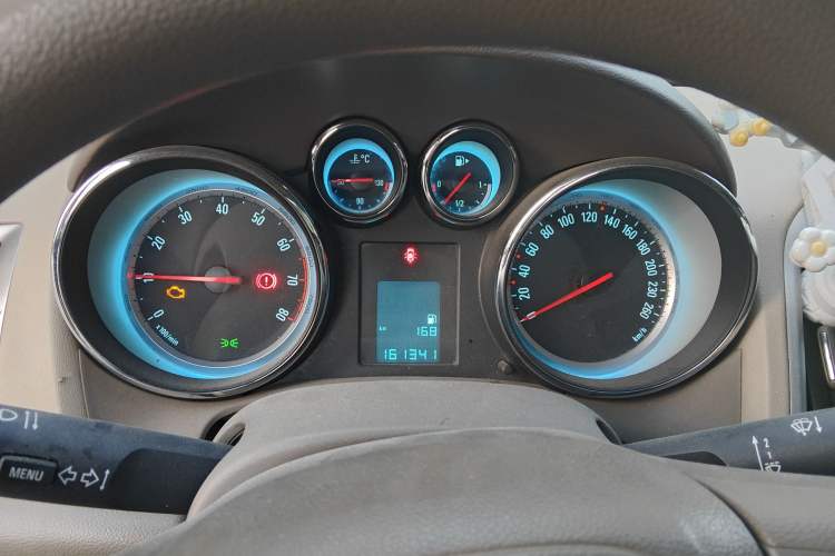 Used Buick GT 2013 GT 1.6L Manual Entry-Level Model