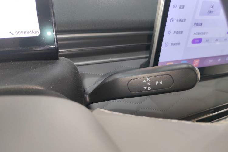 Used Dongfeng NAMMI 01 2024 New Edition 430 Plus Smart+ Gear Lever