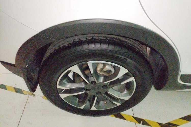 Used Geely Auto Vision X3 2017 1.5L Automatic Elite Model
