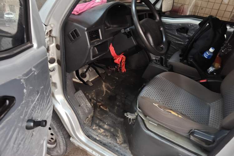 Used Wuling Zhiguang 2020 1.2L Practical Model China VI LSI