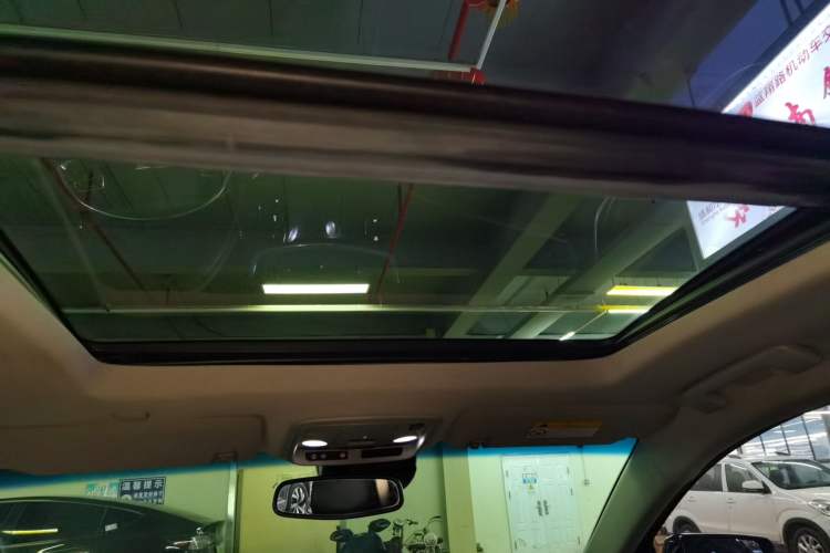 Used Cadillac XTS 2016 28T Luxury Model