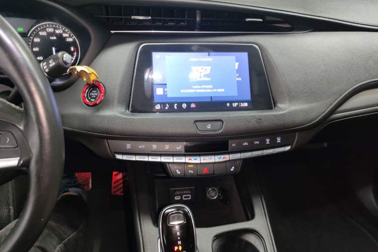 Used Cadillac XT4 2021 28T Two-Wheel Drive Leading Version
