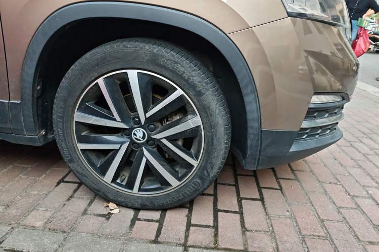 Used Skoda Kamiq 2018 1.5L Automatic Comfort Edition China V Standard Right Front Wheel Hub