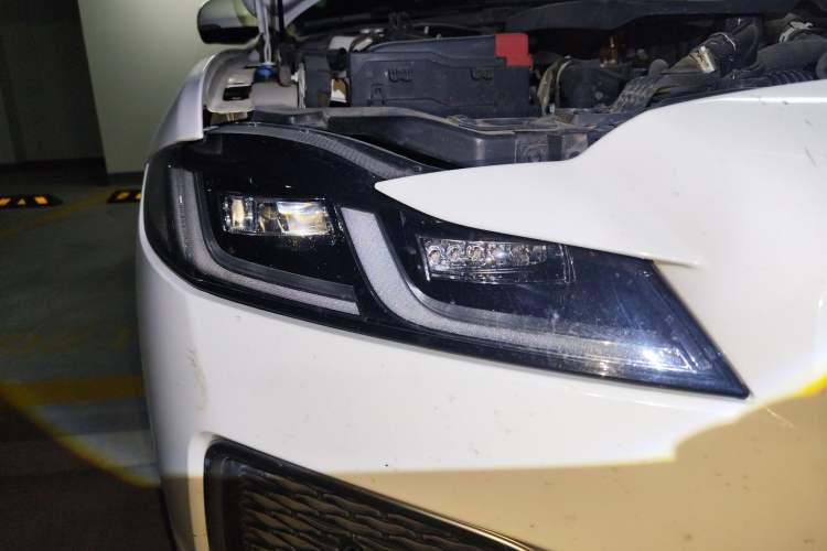 Used Jaguar XFL 2021 XFL 2.0T P250 Two-Wheel-Drive Luxury Deluxe Edition
