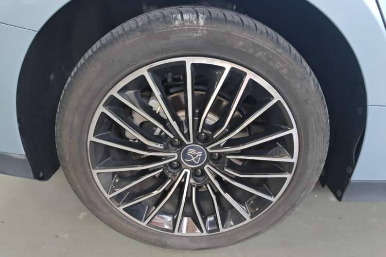 Used BYD Han 2023 DM-i Champion Edition 121KM Prestige Model