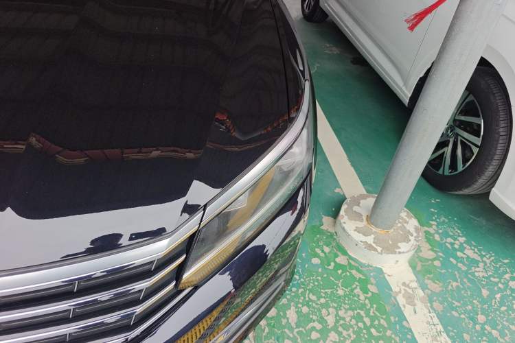 Used Volkswagen Passat 2017 330TSI DSG Luxury Edition Left Front Headlight