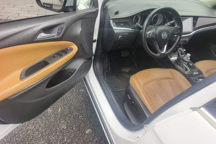 Used Buick Verano 2015 Sedan 20T Dual-Clutch Flagship Model Driver Seat