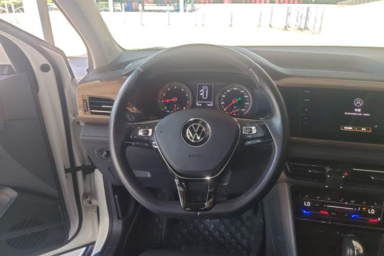 Used Volkswagen Tharu 2021 280TSI Two-Wheel-Drive Luxury Plus Edition