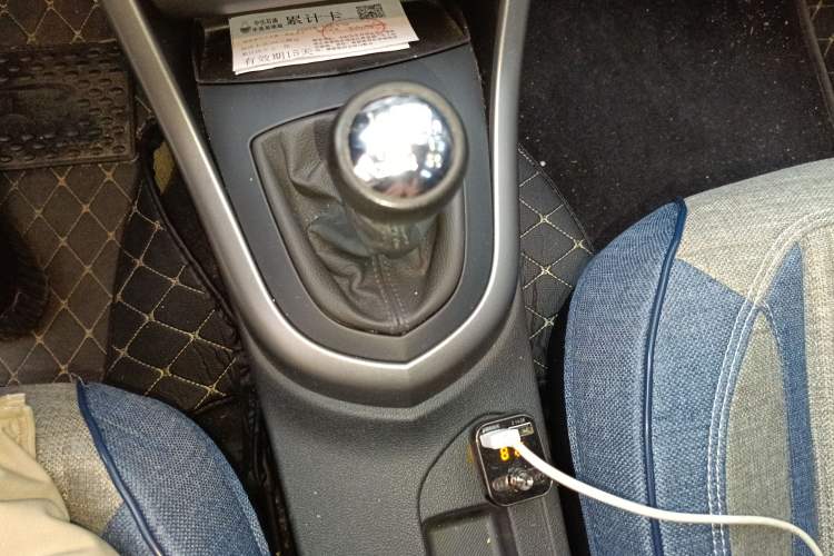 Used Peugeot 408 2010 2.0L Manual Luxury Edition