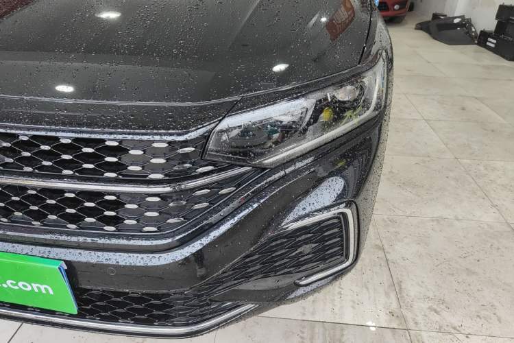 Used Volkswagen Passat 2026 Model, Outstanding 330TSI Xingkong Elite Edition