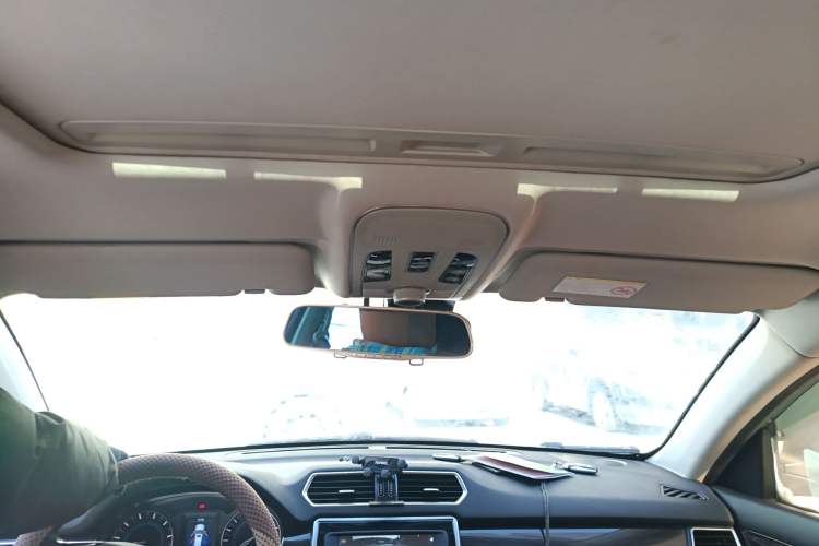 Used Haval H2 2016 Red-Label 1.5T Manual Two-Wheel Drive Comfort Model
