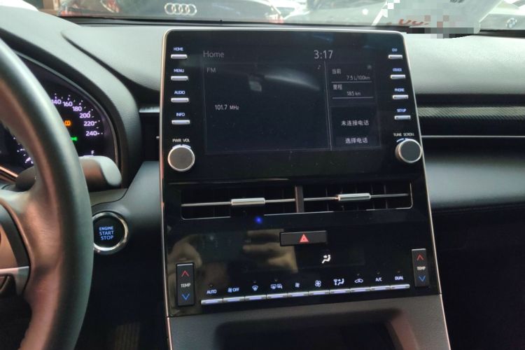 Used Toyota Avalon 2019 2.0L Luxury Edition China VI Standard