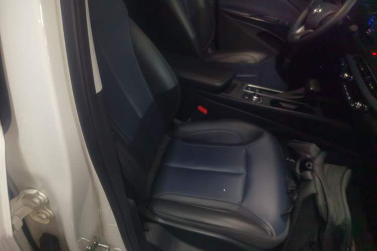 Used Buick Velite 6 2022 Plug-in Hybrid Connected & Shared Model