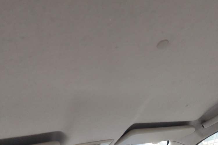 Used CHANGAN Alsvin V3 2012 1.3L Manual Comfort Version China IV Standard Headliner