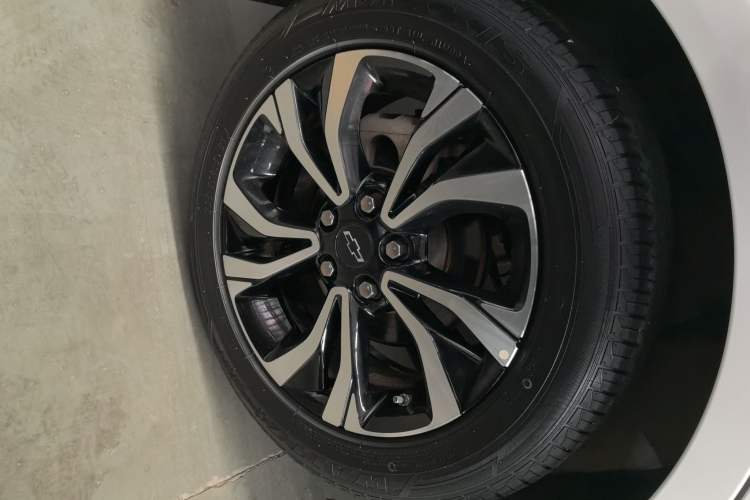 Used Chevrolet Monza 2020 Light Hybrid RS 330T Automatic Comfort Edition