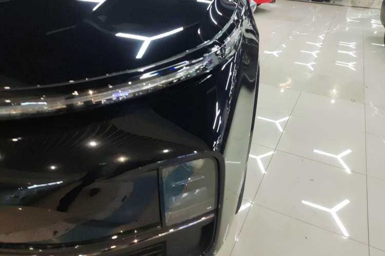 Used Li Auto L8 2023 Air model