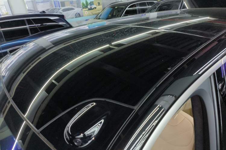 Used ONVO Luxeed L90 2025 Model—Max Six-Seater Version
