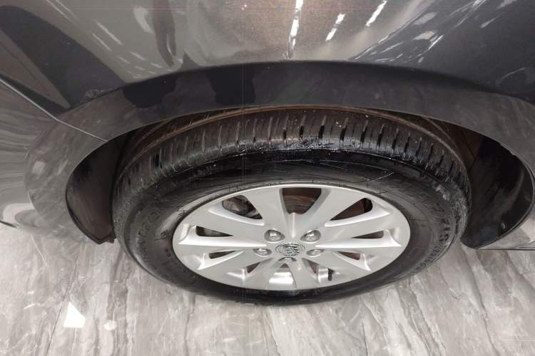 Used Buick GL8 2018 28T Luxury Model China VI Standard
