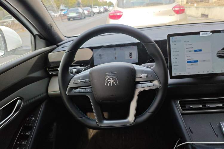 Used BYD Qin L 2025 EV 545KM Beyond Version
