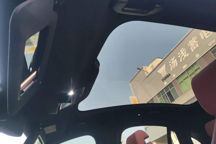 Used Nio EC6 2020 465 km Sport Edition Headliner