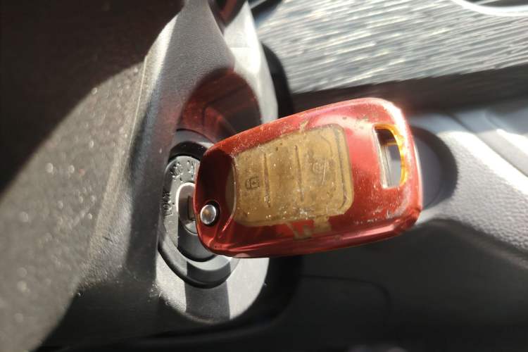 Used Baojun 310 2017 1.5L manual Comfort trim
