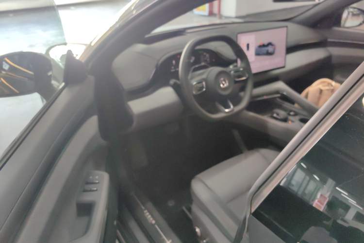 Used Zeekr 001 2025 YOU Edition 100 kWh All-Wheel Drive