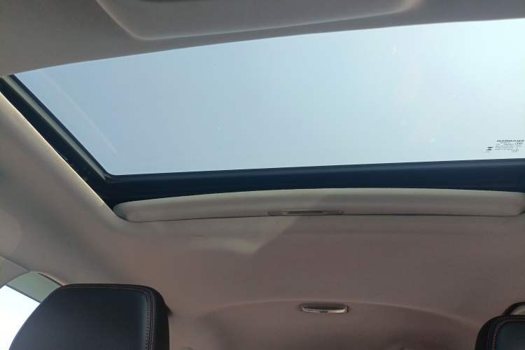 Used CHANGAN CS75 2023 Enjoy Edition 1.5T Manual Elite Model
