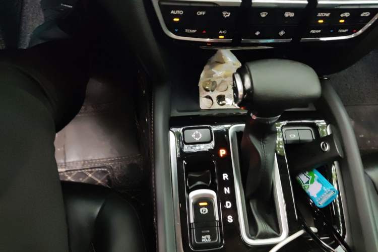 Used GAC Trumpchi GS8 2017 320T Two-Wheel Drive Luxury Smart Connectivity Version (7 Seats)
